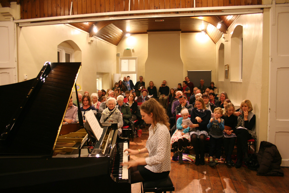 A performance on the Yamaha C7 grand piano